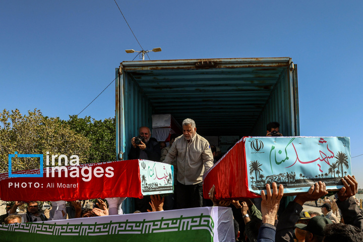 ورود پیکر شهدای دفاع مقدس