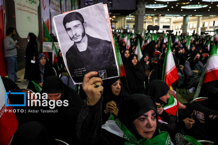 مراسم چهلم جان‌باختگان حوادث دی‌ماه