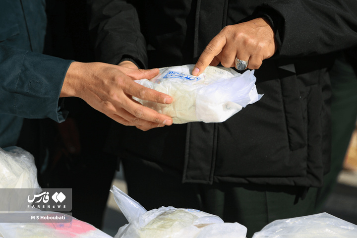 کشف یک تُن مخدر «شیشه» در یزد