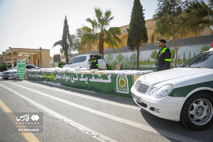 کشف یک تُن مخدر «شیشه» در یزد