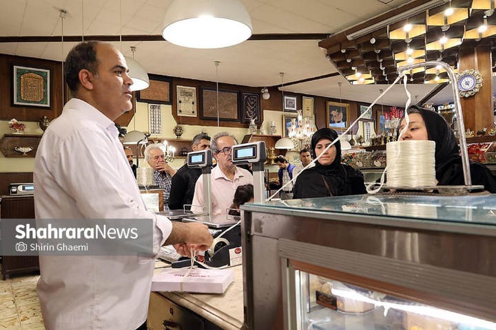 کارگاه پخت زولبیا و بامیه در ماه مبارک رمضان