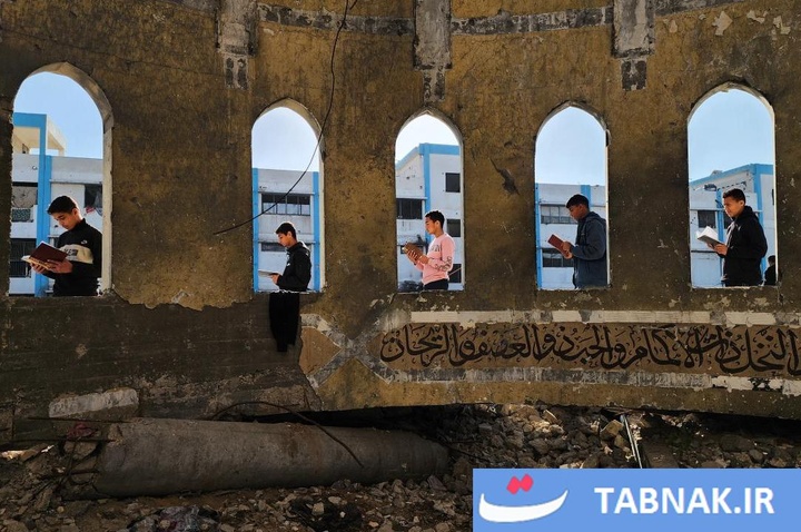 تلاوت قرآن میان ویرانه‌های غزه