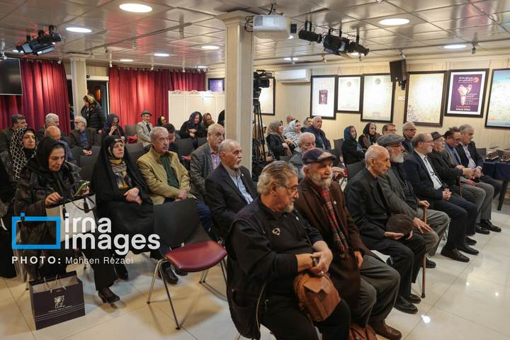 پاسداشت و تکریم هنرمندان پیشکسوت