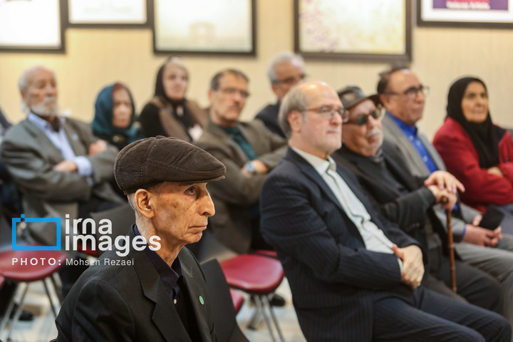 پاسداشت و تکریم هنرمندان پیشکسوت