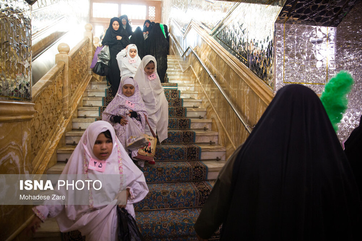 ضیافت افطار در حرم مطهر رضوی