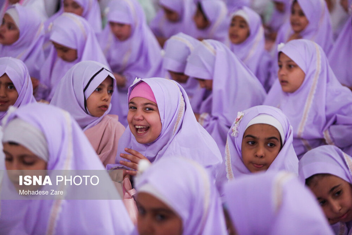 ضیافت افطار در حرم مطهر رضوی