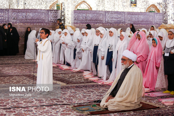 ضیافت افطار در حرم مطهر رضوی