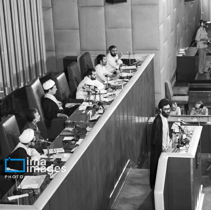 رهبر انقلاب در دوران تصدی شورای عالی دفاع ملی (۱۳۵۸ - ۱۳۶۰)