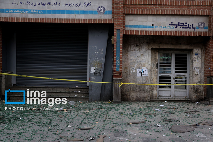 آثار حملات هوایی شب گذشته به منطقه ۱۵ خرداد