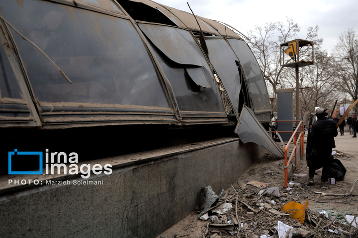 آثار حملات هوایی شب گذشته به منطقه ۱۵ خرداد