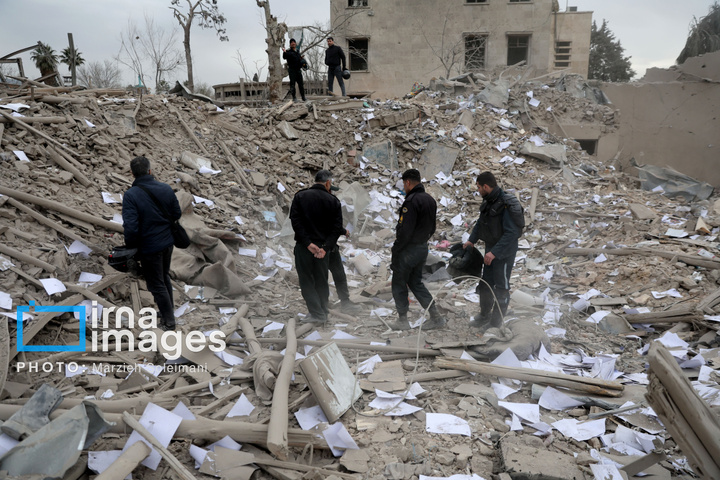 آثار حملات هوایی شب گذشته به منطقه ۱۵ خرداد