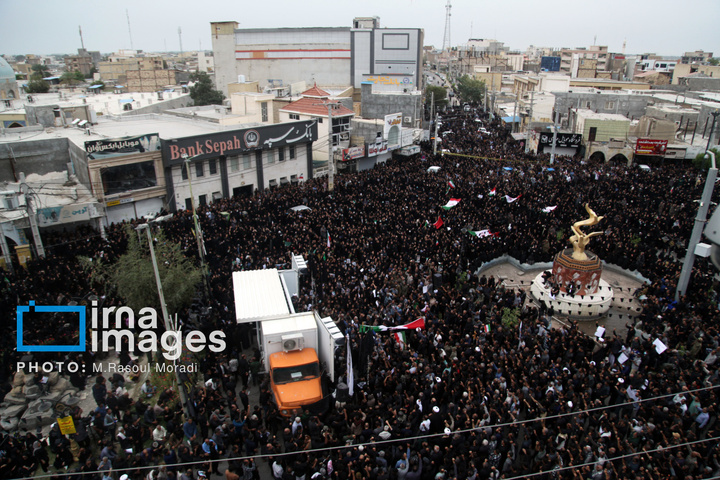 تشییع پیکر شهدای مدرسه میناب