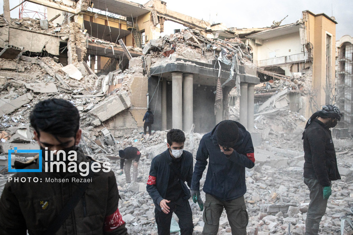 حمله هوایی به خیابان کارگر جنوبی تهران