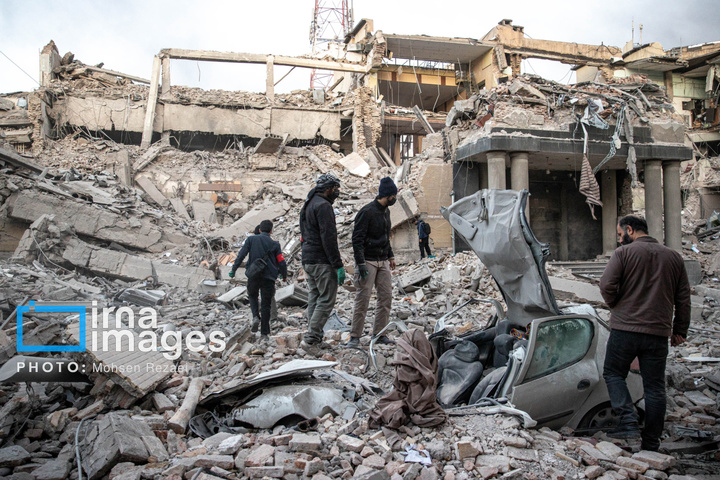 حمله هوایی به خیابان کارگر جنوبی تهران