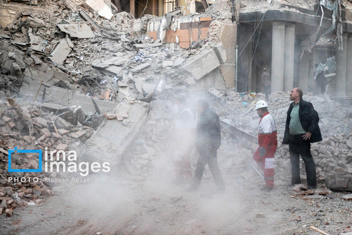 حمله هوایی به خیابان کارگر جنوبی تهران