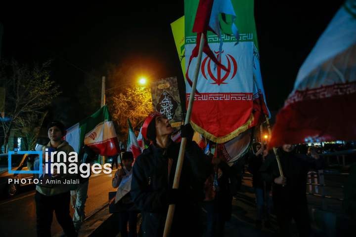 تجمع مردم در سوگ رهبر انقلاب در محله نارمک