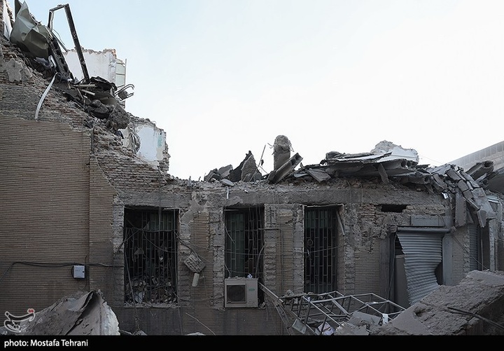 حمله آمریکایی-صهیونی به اطراف میدان انقلاب