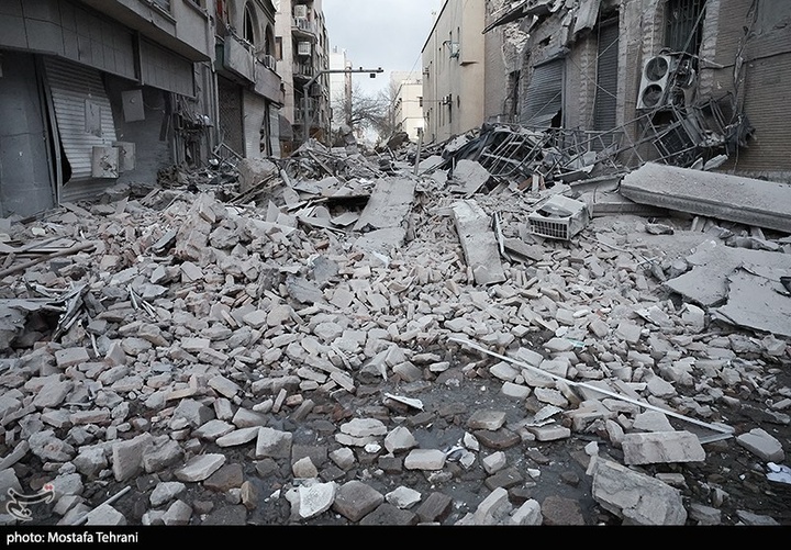 حمله آمریکایی-صهیونی به اطراف میدان انقلاب