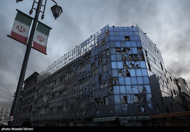 حمله آمریکایی-صهیونی به اطراف میدان انقلاب