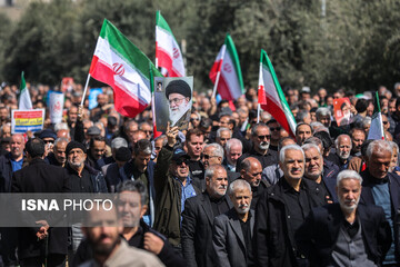 راهپیمایی مردم تهران در اعلام انزجار از جنایات آمریکا و رژیم صهیونیستی