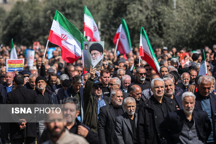 راهپیمایی مردم تهران در اعلام انزجار از جنایات آمریکا و رژیم صهیونیستی