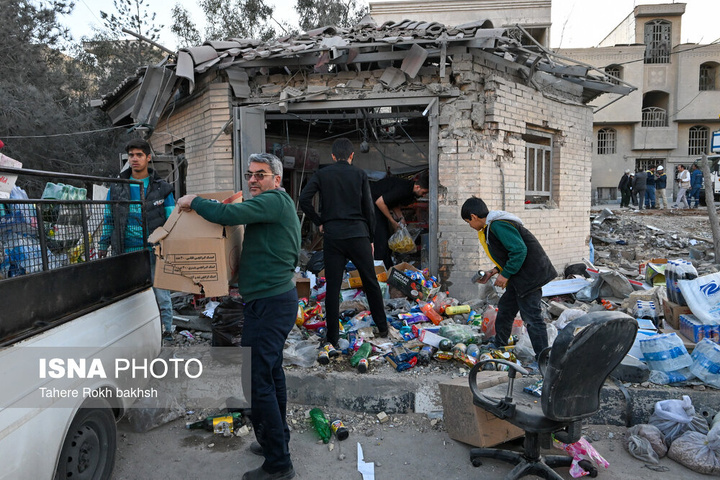 خسارات ناشی از تجاوز هوایی آمریکا و رژیم صهیونیستی به ایران - شیراز