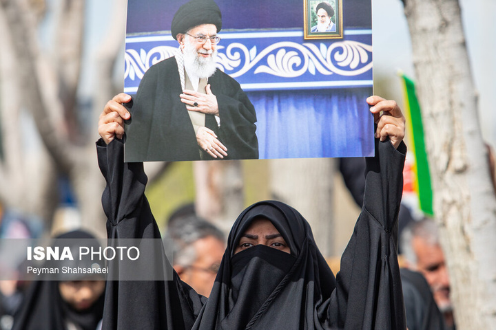 راهپیمایی مردم اصفهان در انزجار از جنایات آمریکا و رژیم صهیونیستی