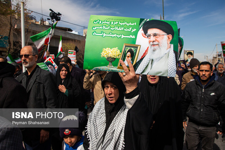 راهپیمایی مردم اصفهان در انزجار از جنایات آمریکا و رژیم صهیونیستی