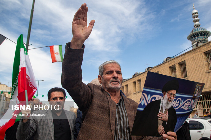 راهپیمایی مردم اصفهان در انزجار از جنایات آمریکا و رژیم صهیونیستی
