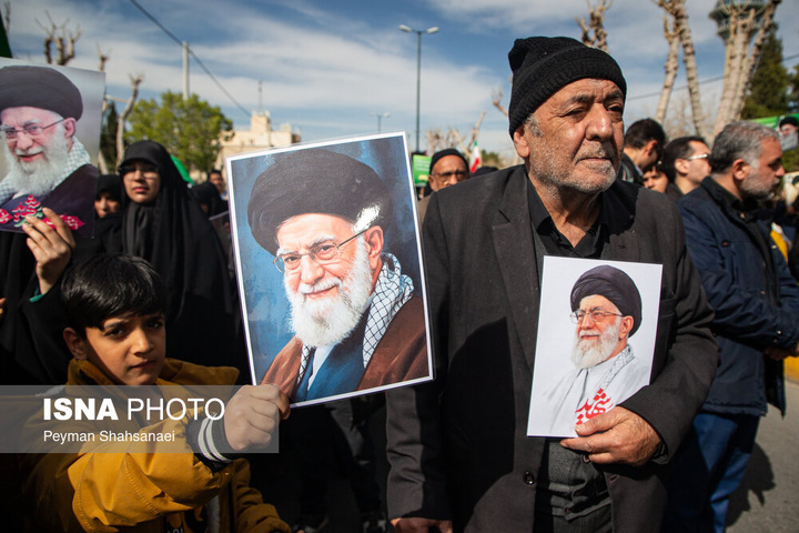 راهپیمایی مردم اصفهان در انزجار از جنایات آمریکا و رژیم صهیونیستی