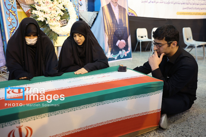 تدفین پیکر شهدای حملات آمریکا و رژیم صهیونیستی در بهشت زهرا (س)