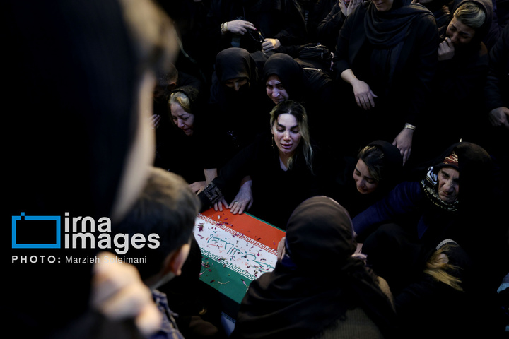 تدفین پیکر شهدای حملات آمریکا و رژیم صهیونیستی در بهشت زهرا (س)