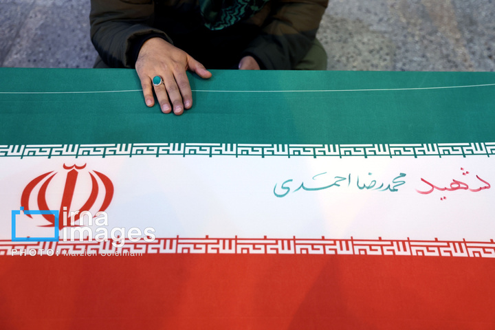 تدفین پیکر شهدای حملات آمریکا و رژیم صهیونیستی در بهشت زهرا (س)