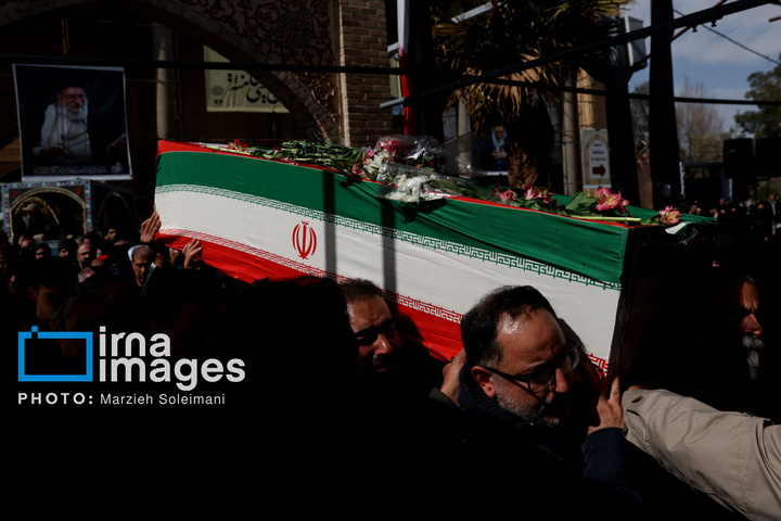 تدفین پیکر شهدای حملات آمریکا و رژیم صهیونیستی در بهشت زهرا (س)