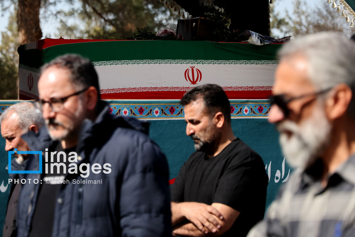 تدفین پیکر شهدای حملات آمریکا و رژیم صهیونیستی در بهشت زهرا (س)