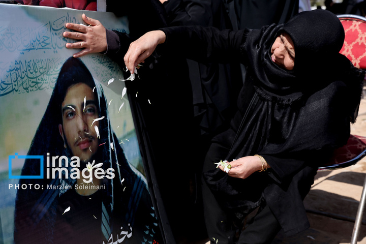 تدفین پیکر شهدای حملات آمریکا و رژیم صهیونیستی در بهشت زهرا (س)