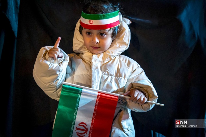 هفتمین شب اجتماع مردم تهران در سوگ رهبر شهید انقلاب