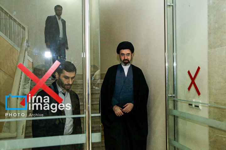 آیت الله سید مجتبی حسینی خامنه‌ای سومین رهبر جمهوری اسلامی ایران