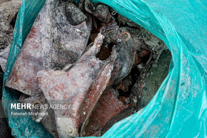 عملیات آواربرداری واحد مسکونی آسیب دیده در تهران