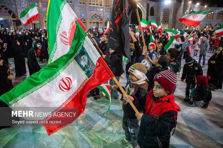 اجتماع دانش آموزان آران وبیدگل در محکومیت تجاوز آمریکا ورژیم صهیونیستی