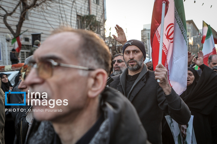 تشییع پیکر ۳۵ شهید در تهران