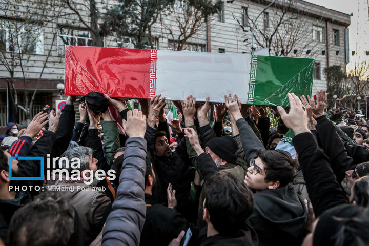 تشییع پیکر ۳۵ شهید در تهران