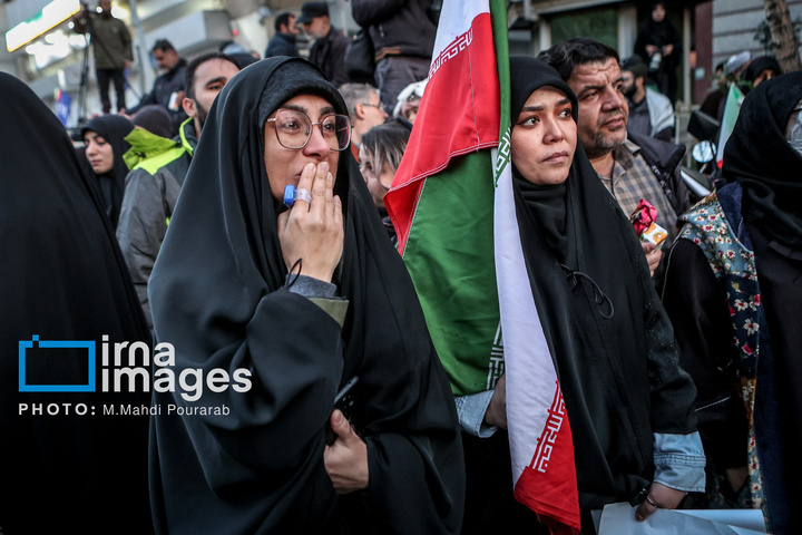 تشییع پیکر ۳۵ شهید در تهران