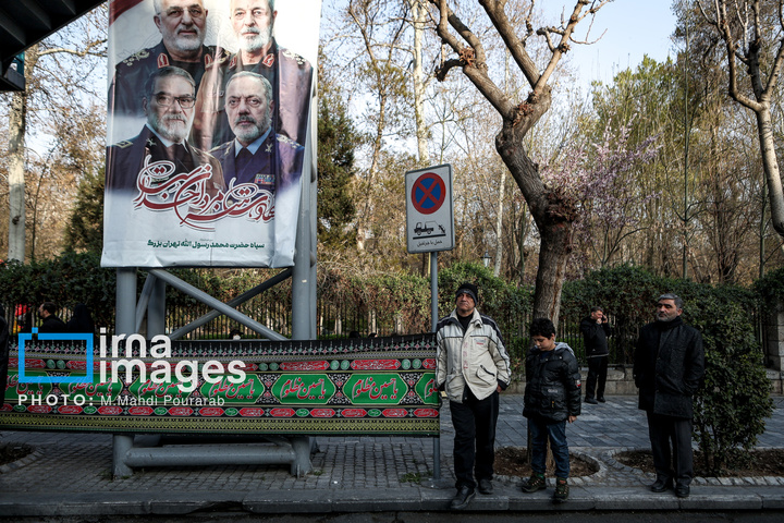 تشییع پیکر ۳۵ شهید در تهران