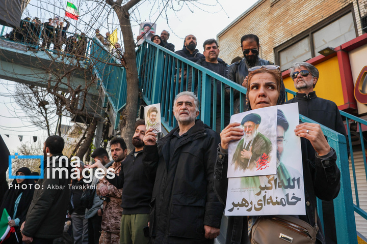 تشییع پیکر ۳۵ شهید در تهران