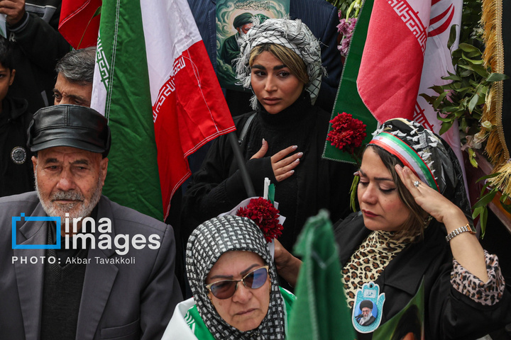 تشییع پیکر ۳۵ شهید در تهران