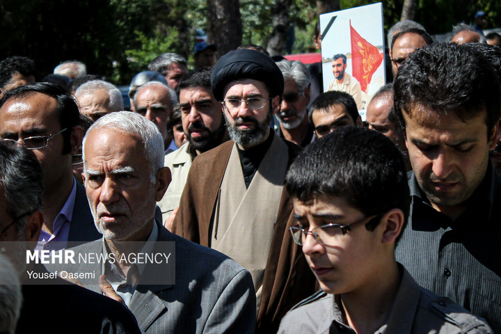 حضرت آیت الله سید مجتبی حسینی خامنه‌ای