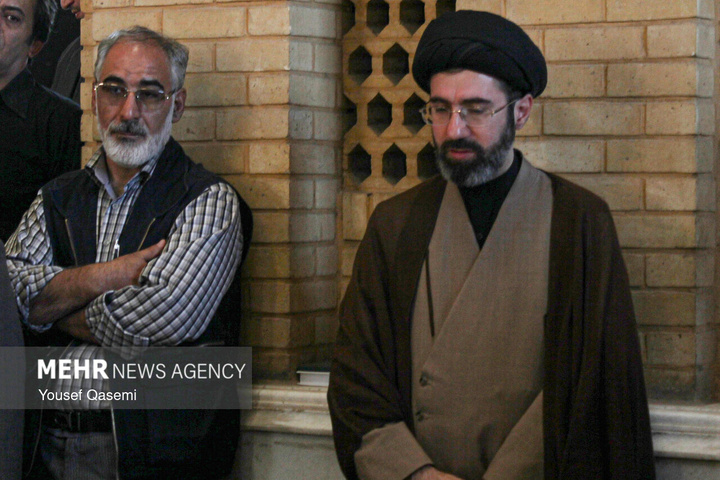 حضرت آیت الله سید مجتبی حسینی خامنه‌ای