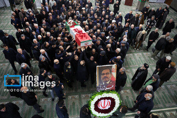 وداع با پیکر شهید «علی شمخانی» نماینده رهبری و دبیر شورای دفاع