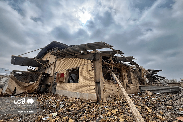 حمله موشکی به انبار ذخیره دارو و شیرخشک در همدان